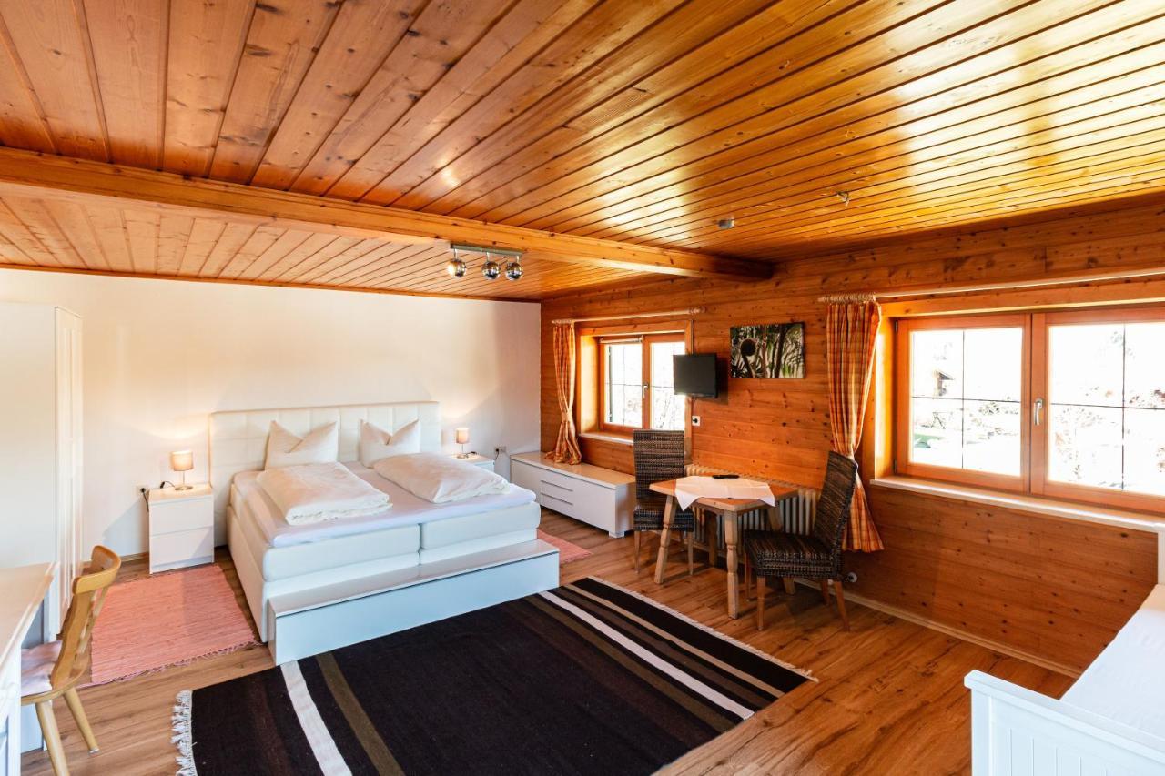 Hotel Gasthof Neuwirt Holzkirchen  Kültér fotó