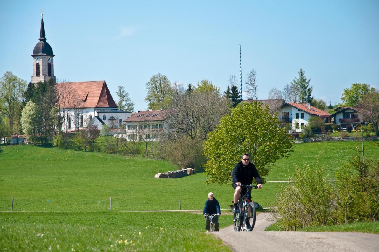 Hotel Gasthof Neuwirt Holzkirchen  Kültér fotó